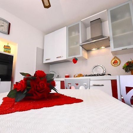Villa Loriand Depandance Галиполи Екстериор снимка